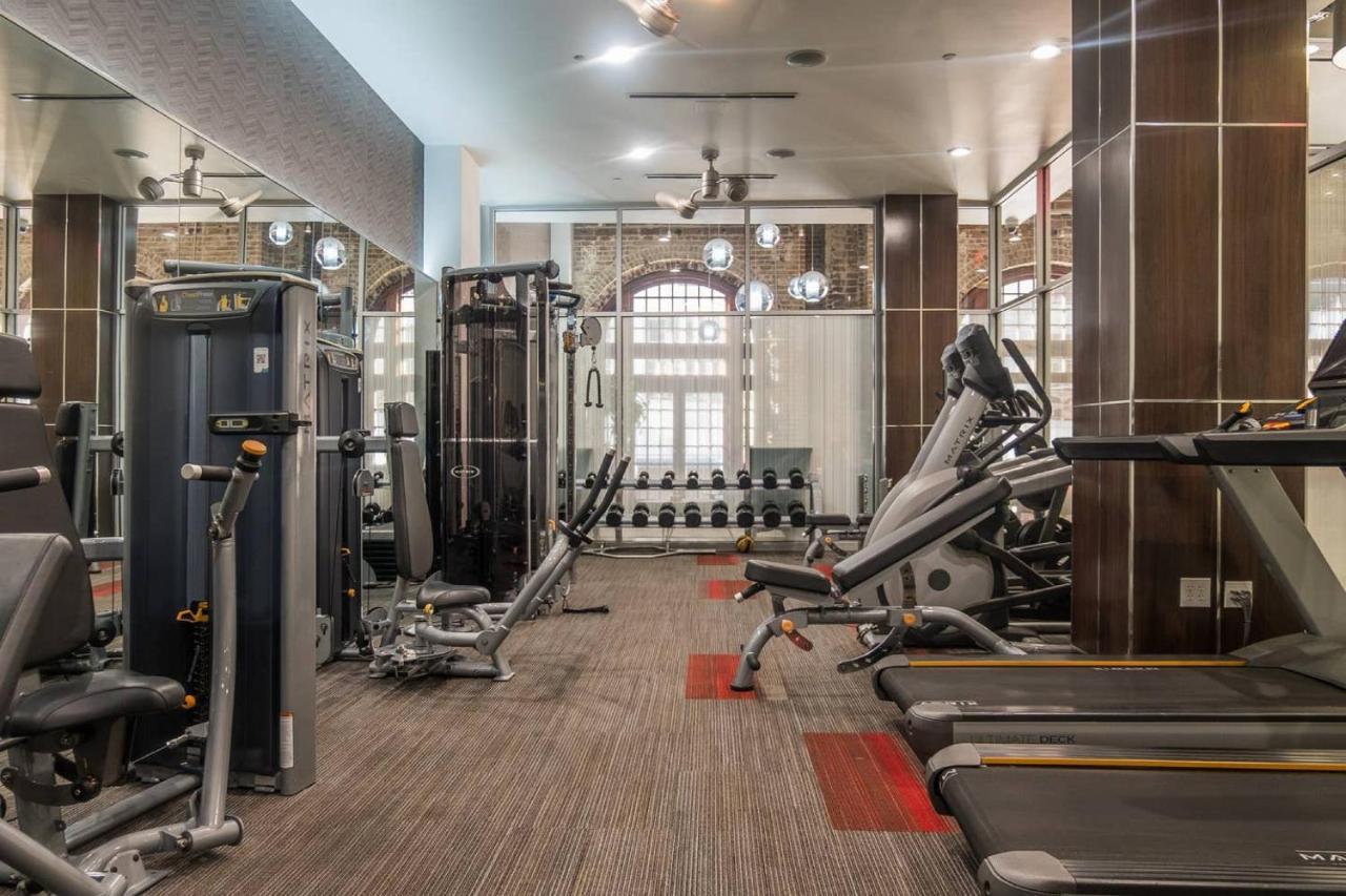 Frontdesk I The Rice Apts Downtown Houston Leilighet Eksteriør bilde